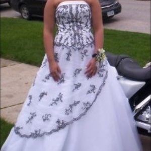 Prom dress